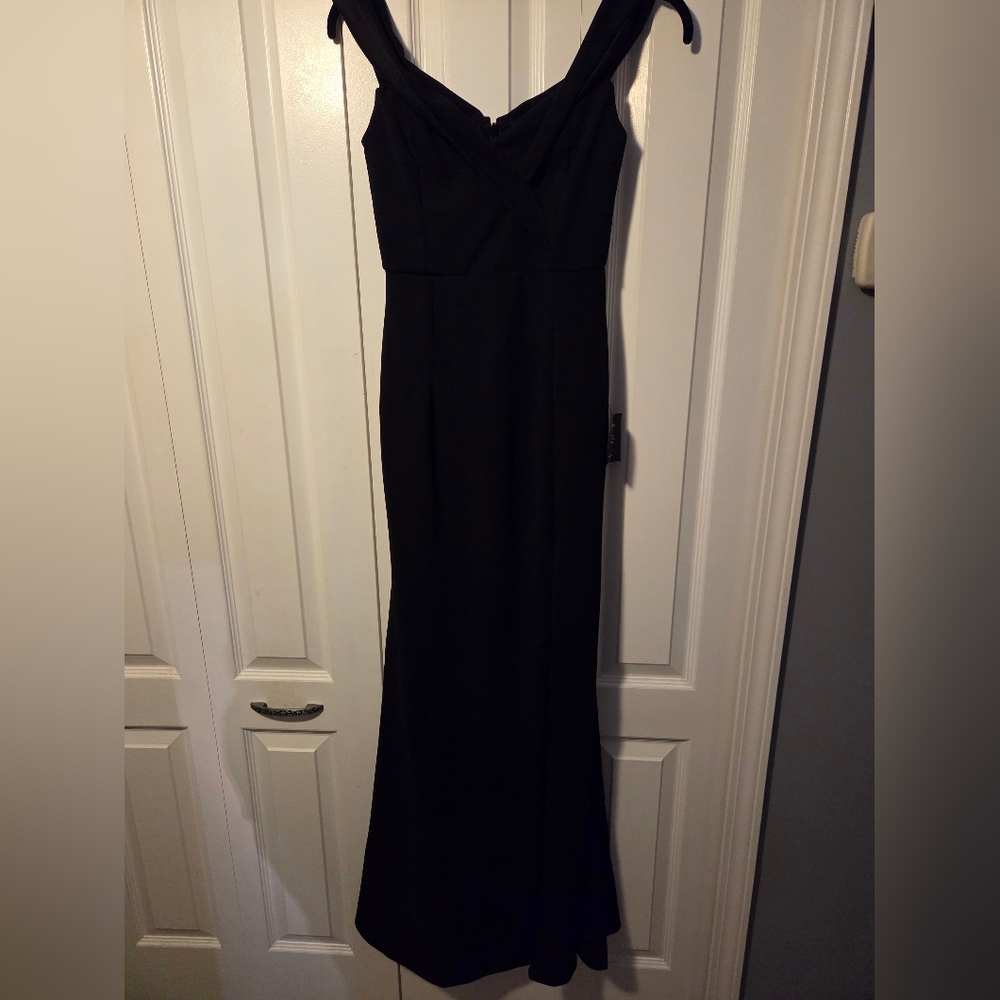 Lulu's Off The Shoulder Black Maxi Dress